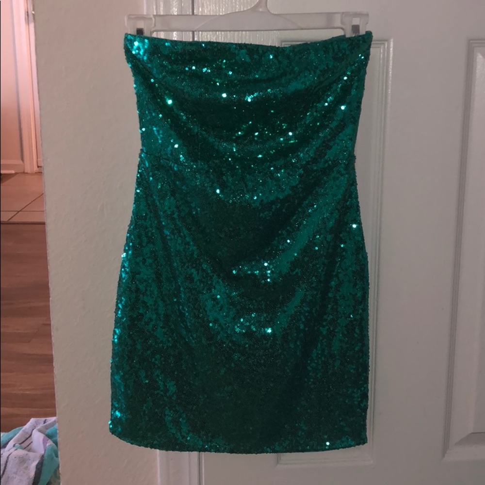 Pretty Little Thing - Teal Sequin Dress
